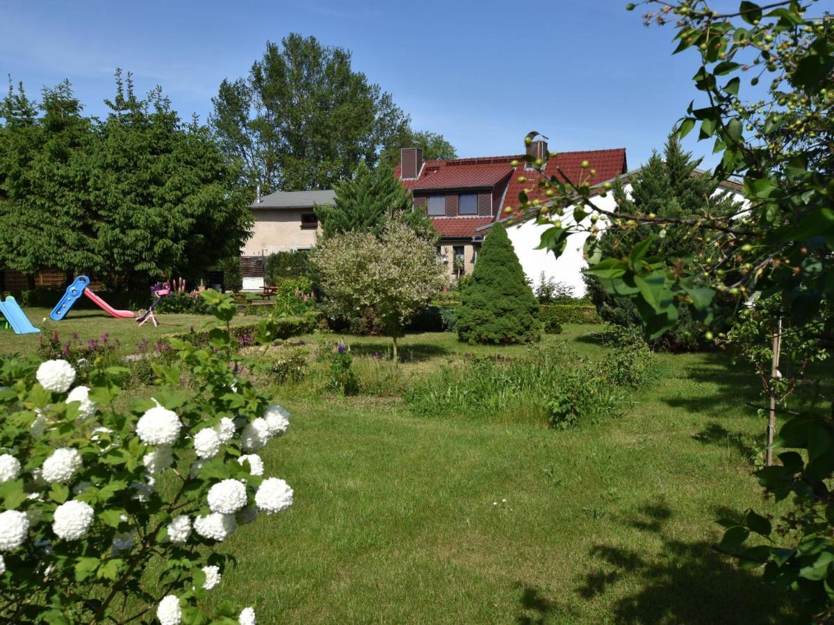 Apartment In Robertsdorf With Garden, Terrace, Barbecue Blowatz Bilik gambar